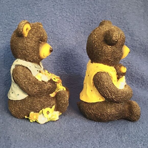 Vintage Bear Family Resin Figurines - Picture 6 of 8